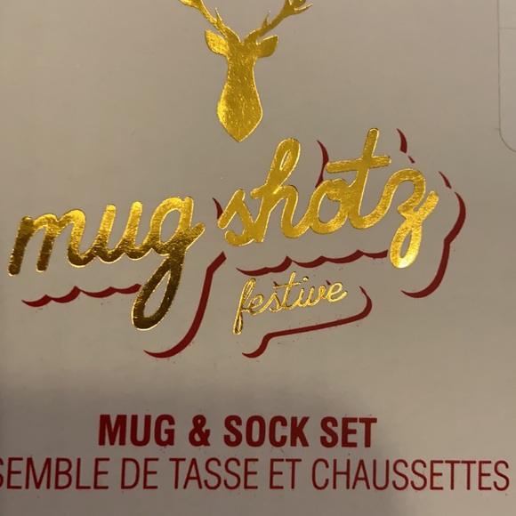 Santa mug and sock set - Picture 3 of 3